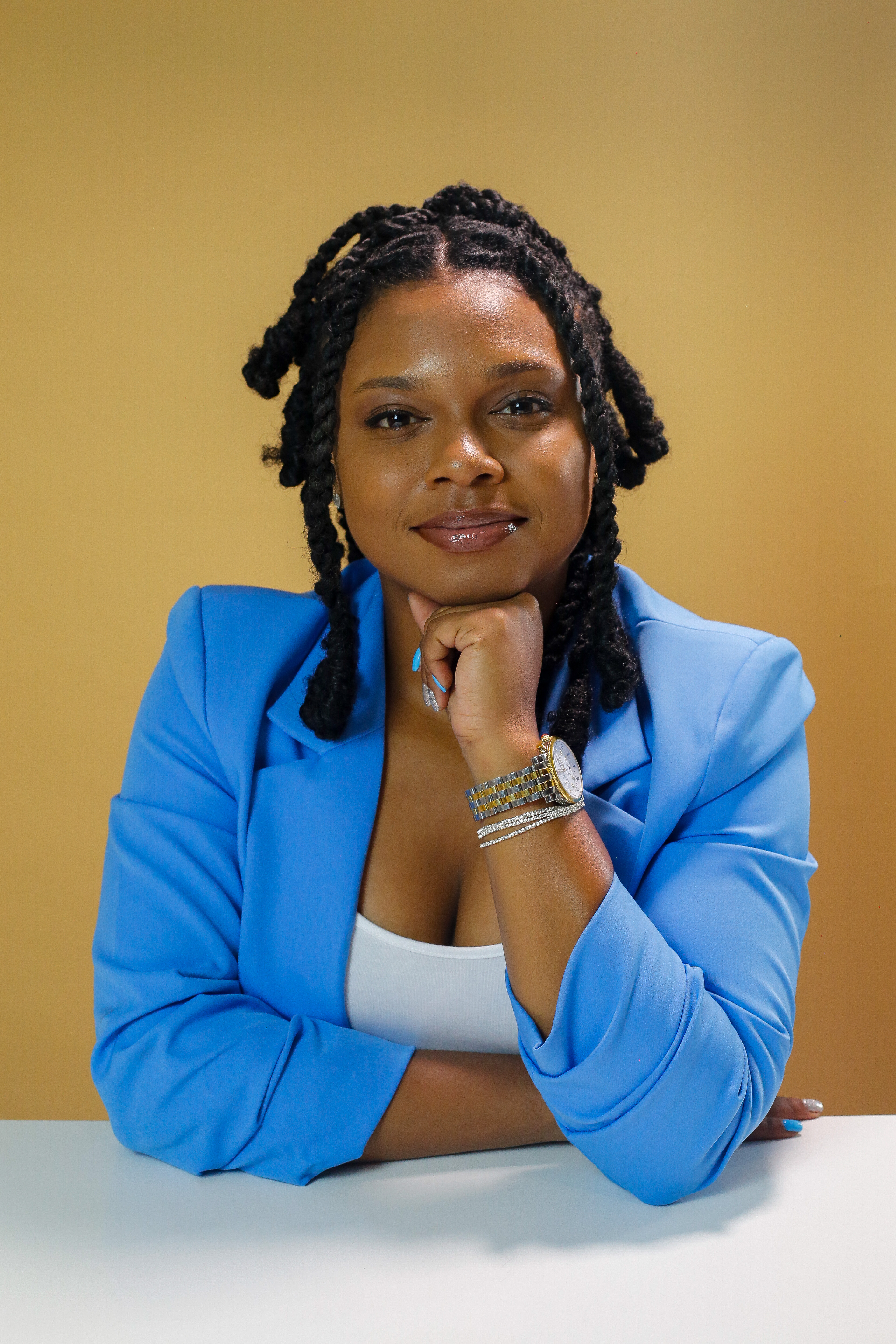 Damaris Whitley, a certified life coach, guiding clients through foster care transitions, grief, and personal development.